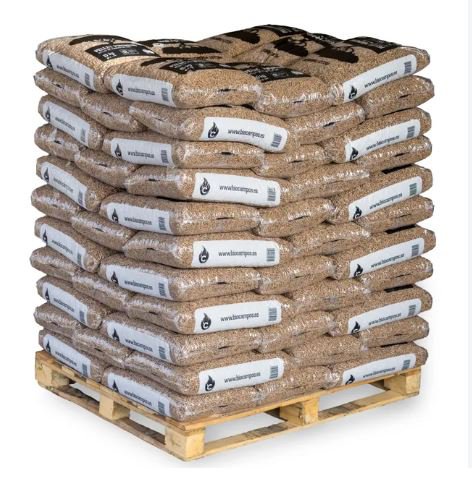 Palé completo de 77 sacos de 15 kg (1.155 kg) de gránulos de madera Pinonero.